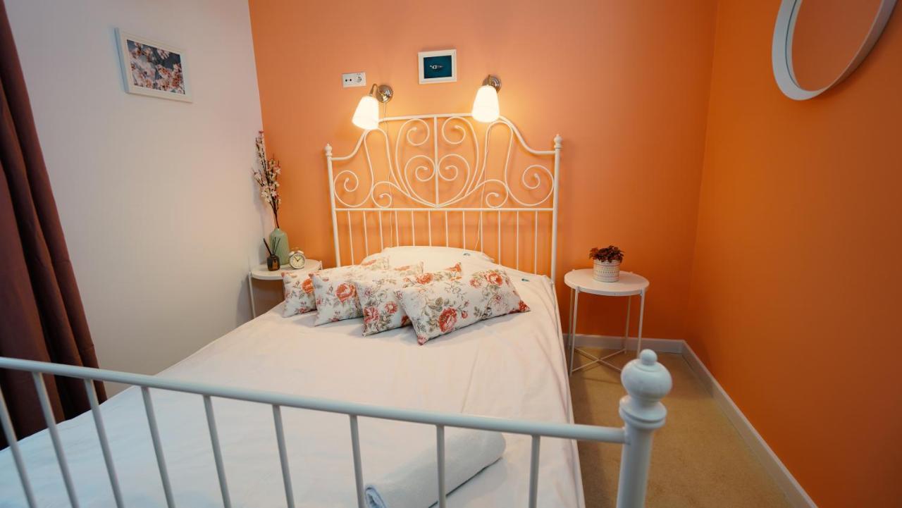 Mcew Studnia Bed and Breakfast Płock Eksteriør billede